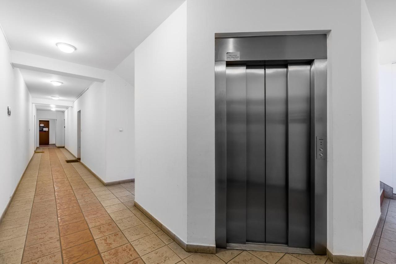 Sleepway Apartments - Modern Dream Poznań Buitenkant foto
